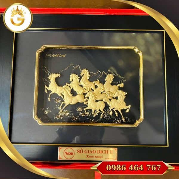 Tranh Mã Đáo Thành Công Để Bàn Mạ Vàng 24K