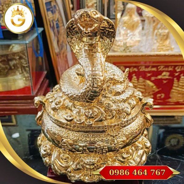 Tượng Rắn Ôm Hũ Tiền Mạ Vàng