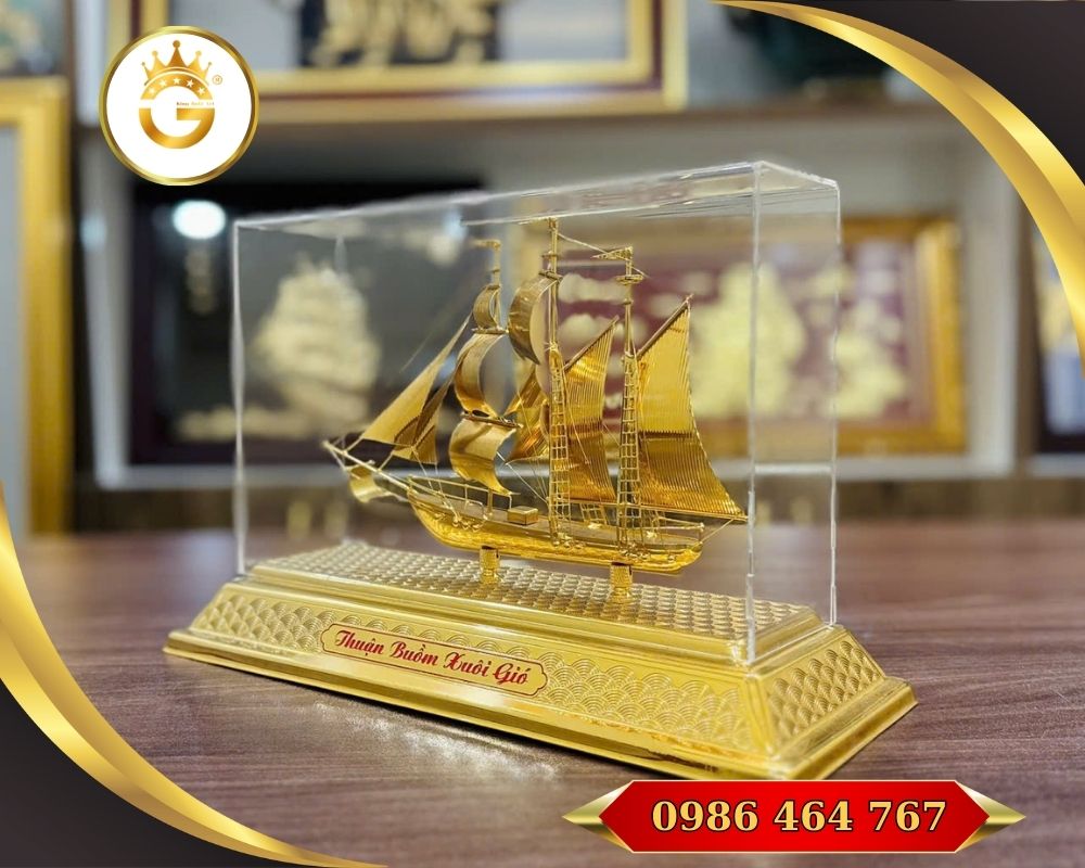 Thuyền Buồm Mạ Vàng 24k Quà Tặng