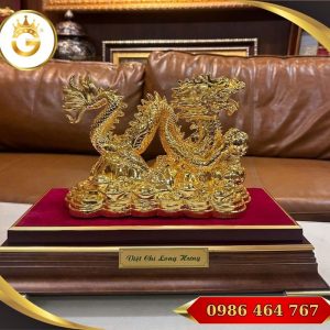 Tượng Rồng Vàng Đặt Trên Bàn Làm Việc Bằng Đồng Mạ Vàng 24K