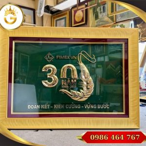 Tranh Vàng Vinh Danh Kỷ Niệm 30 Năm Thành Lập Công Ty