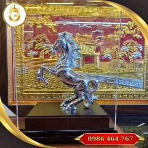 Tượng Ngựa Mạ Bạc