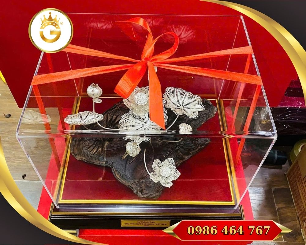 Hoa Sen Bằng Bạc - Hình ảnh 6